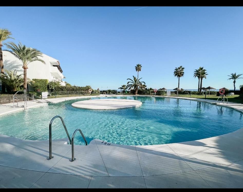 Miraflores Beach - Sea Front - Luxury Daire Mijas Dış mekan fotoğraf